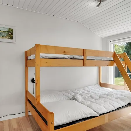 別荘 Tellervo - From The Sea By Interhome *